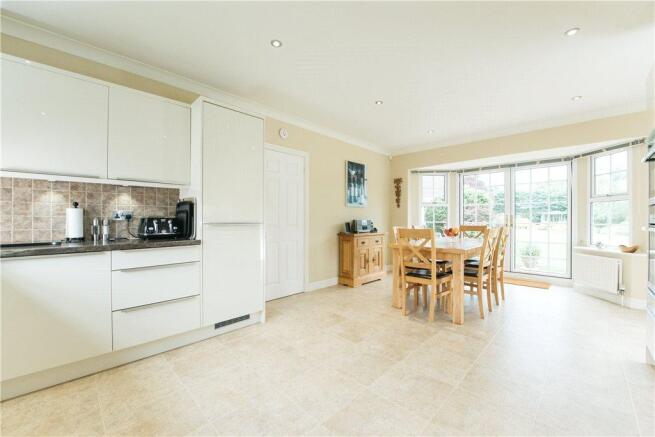 Kitchen/Breakfast