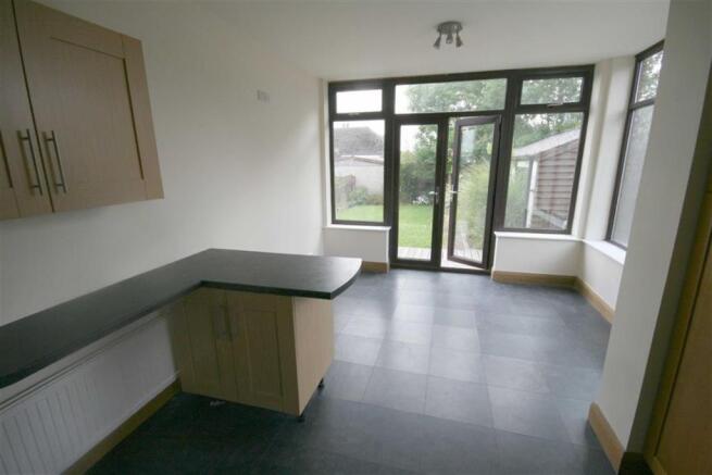 Modern Kitchen/Breakfast room