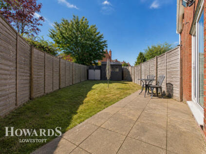 Mast Close, Lowestoft