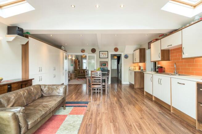 Kitchen Dining Famil