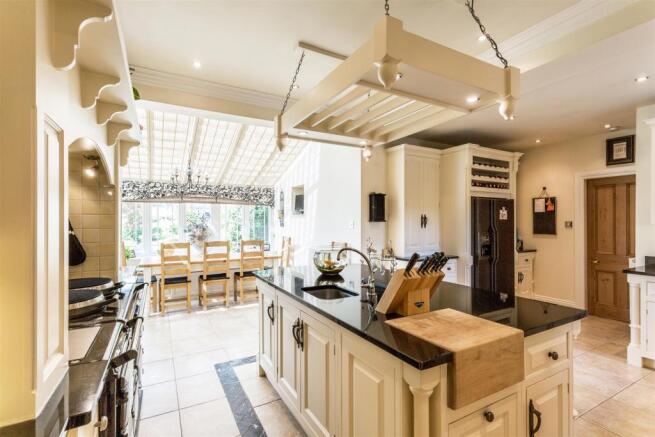 Kitchen/Breakfast Ro