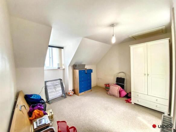 Bedroom 3.jpg