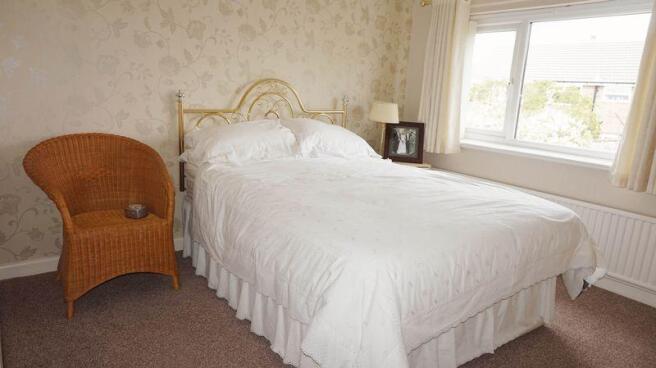 145a Rushgreen...