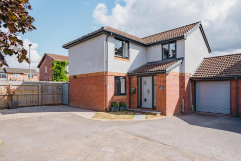 Barley Close, Cullompton, Devon, EX15 1RS