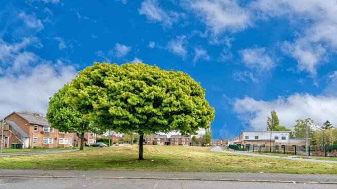 Mossley Close, Walsa