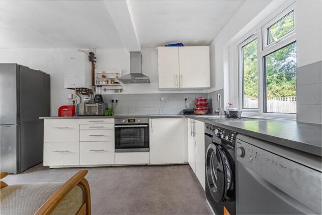 17 Hensington Close-5.jpg