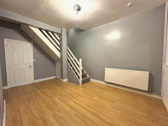 2 bed Terraced for sale Image 4