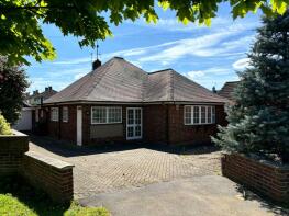 44, Nutwell Lane, Armthorpe, Doncaster DN3 3JF