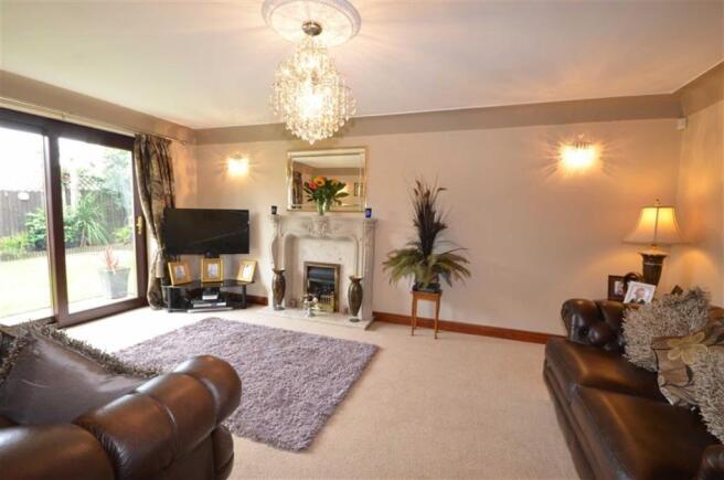 SITTING ROOM