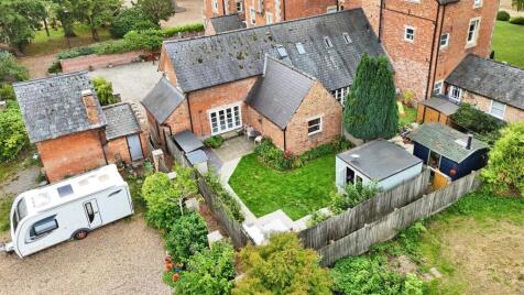 10 Eathorpe Park, Fosse Way, Eathorpe