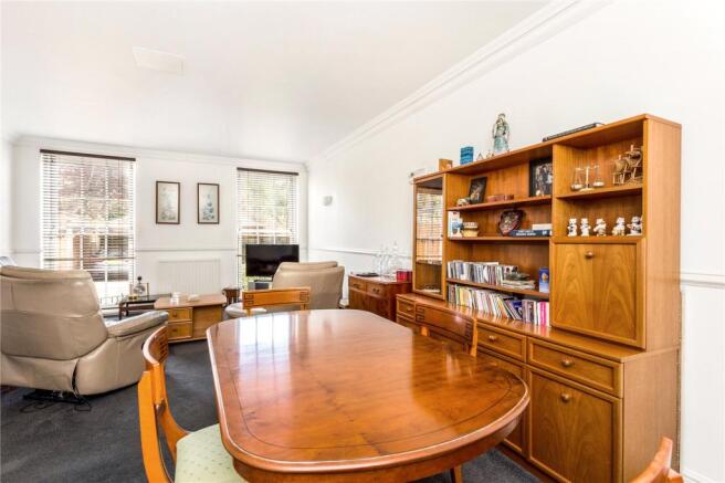 7 Ashfield House