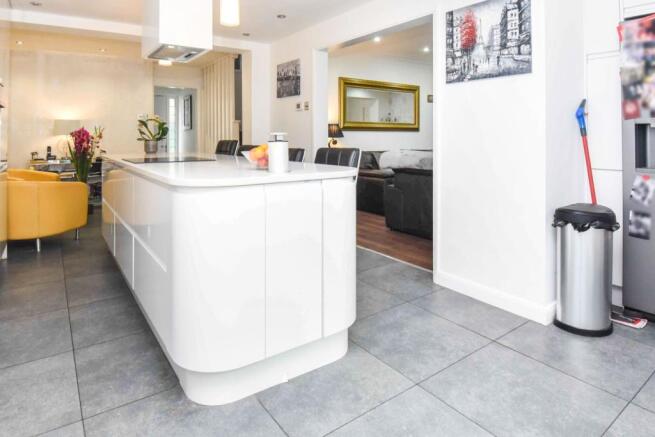 Kitchen/Breakfast