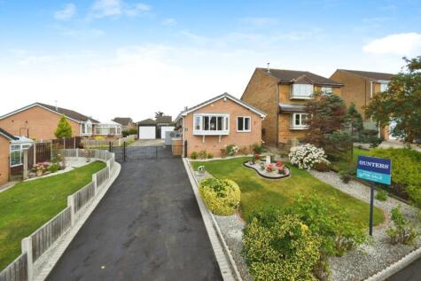Durham Avenue, Grassmoor, Chesterfield, S42 5DL