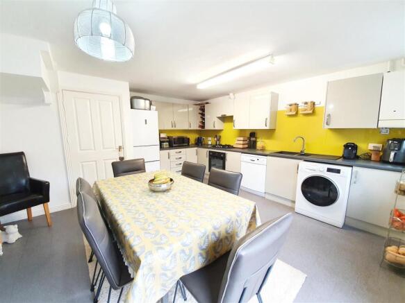 Kitchen / Family Room