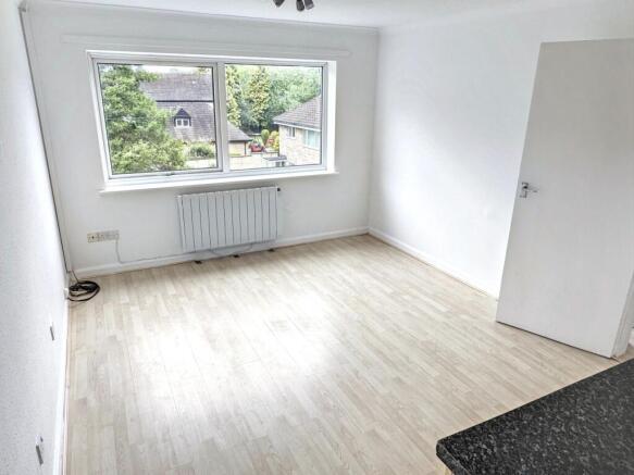 KITCHEN/DINER/LOUNGE