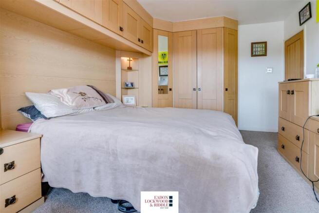 Bedroom 2-2.jpg