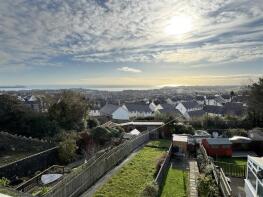70, Treverbyn Road, St Austell PL25 4EW