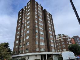72, St Clements Court East, Broadway West, Leigh-on-sea SS9 2BS
