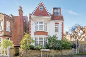 15, Abinger Road, Chiswick, London W4 1EY