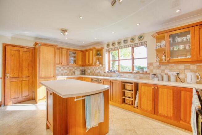 Kitchen 2