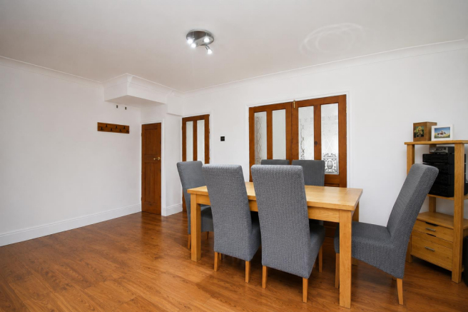 3 bed Terraced for sale Image 6