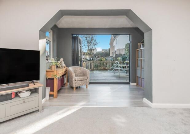 3 bed Link Detached House for sale Image 6