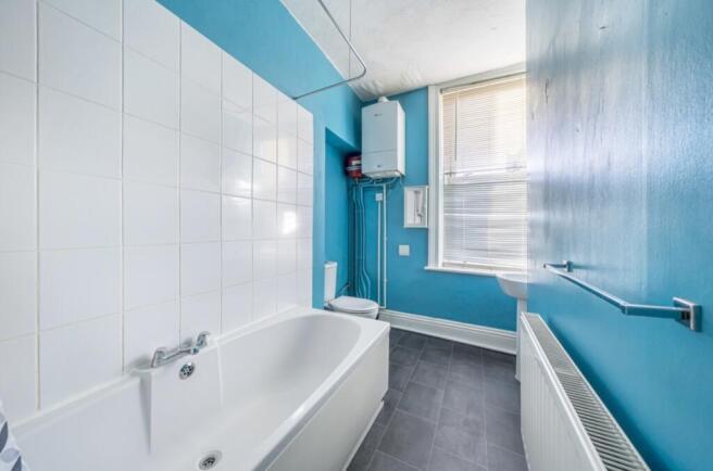 1 bed Flat to rent Image 5