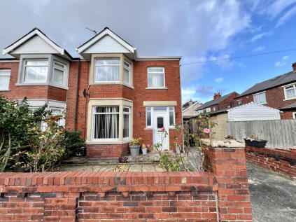 Priory Gate, South Shore, FY4