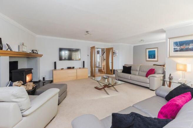 Lounge 2