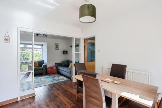 3 bed Semi-Detached for sale Image 8