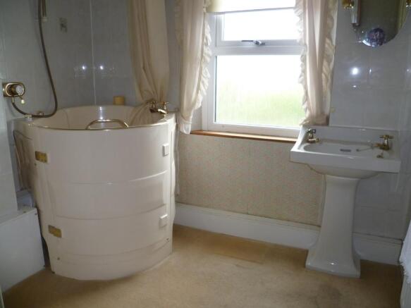 Photo 10