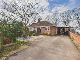 25, Swains Road, Tadley RG26 4LZ
