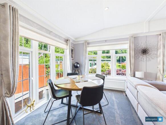 1 bed Park Home for sale Image 7