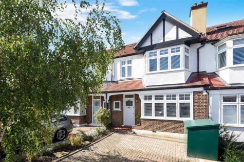Fairway, Raynes Park
