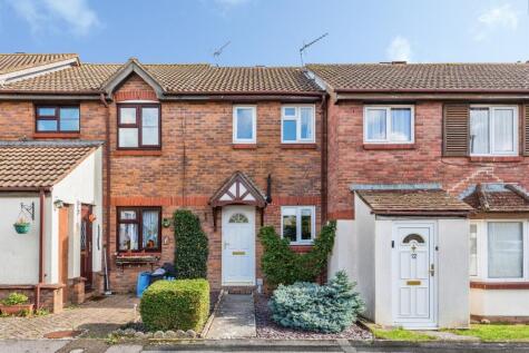 Fenland Close, Middleleaze, Swindon