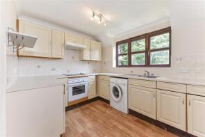 39, Grenehurst Way, Petersfield GU31 4AZ