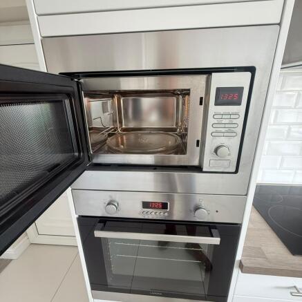 2 bed Bungalow to rent Image 6