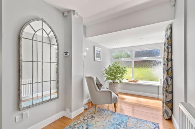 4 bed Detached for sale Image 6