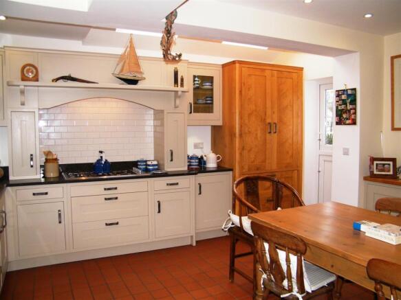Kitchen/Breakfast Ro