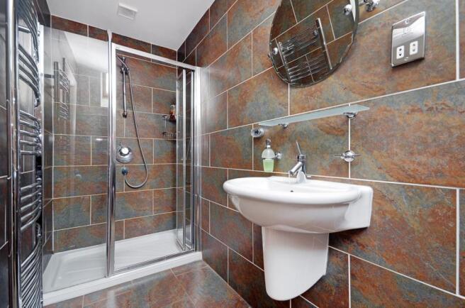 En-Suite Shower