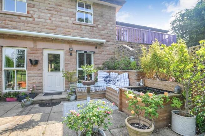 3 bed Terraced for sale Image 7