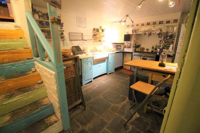 Kitchen diner