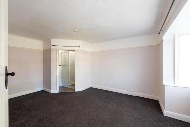 Ensuite Bedroom 