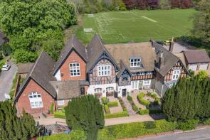 Maple Cottage, High Street, Redhill RH1 4HE