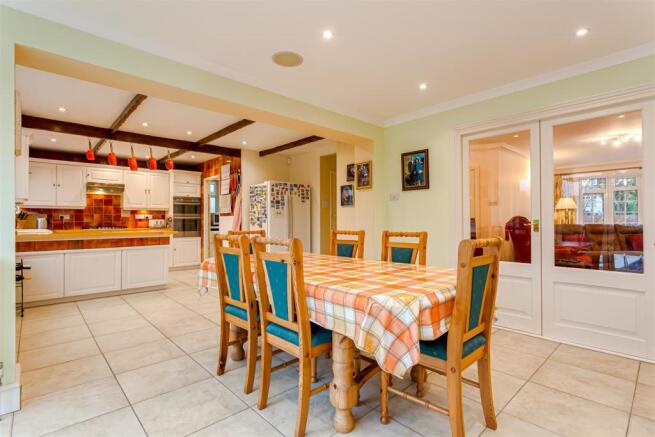 house-nork-way-banstead-130.jpg