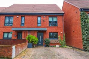 29, Worthington Crescent, Cheadle SK8 2GJ
