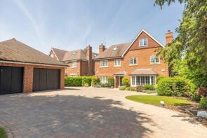 4, Applewood, Poyle Lane, Slough SL1 8LA