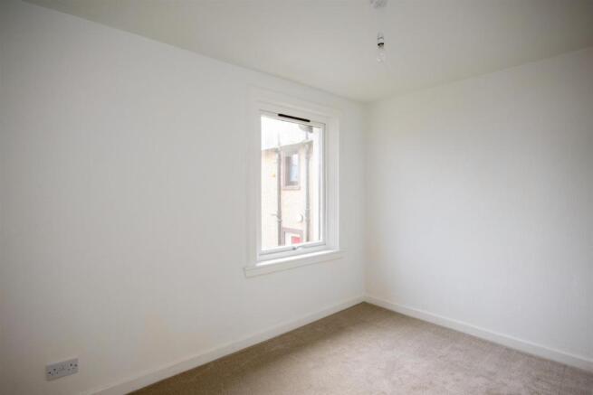 1-croft-road-bed3.jpg