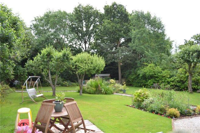 Garden 1B