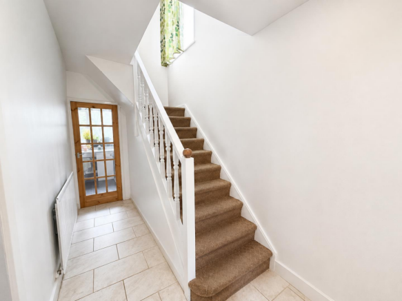 3 bed Semi-Detached for sale Image 6